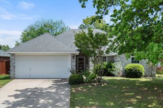 2906 Yukon Drive, Corinth, TX 76210