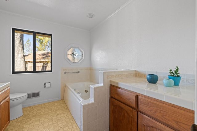 23827 Woodhaven Pl, Auburn, CA 95602