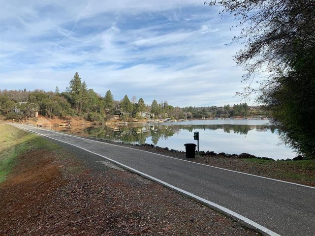 23827 Woodhaven Pl, Auburn, CA 95602