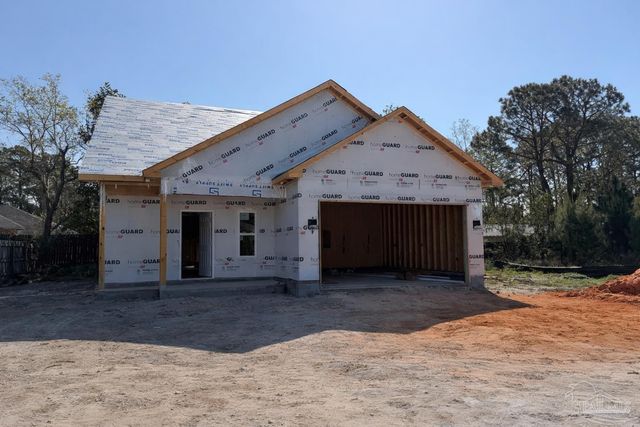 2192 N Wind Trace Rd, Navarre, FL 32566