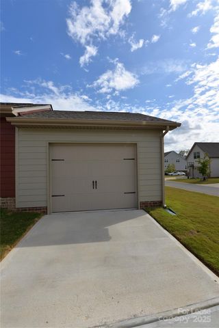 11024 Zac Hill Road, Davidson, NC 28036