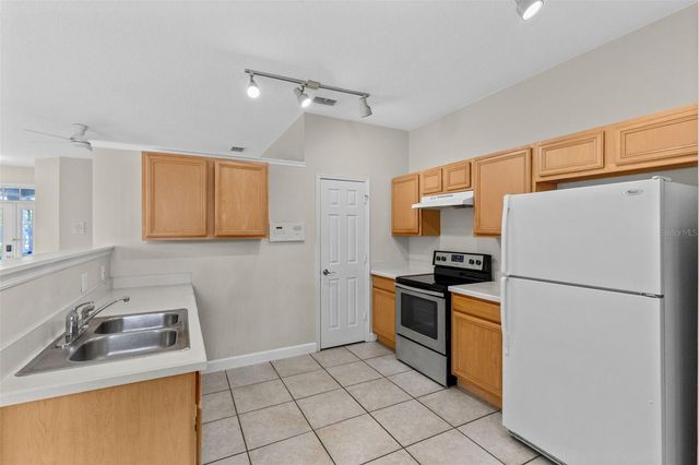 3919 PEPPERVINE DRIVE, Orlando, FL 32828