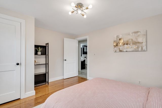 24 Ledgelawn Ave, Lexington, MA 02420