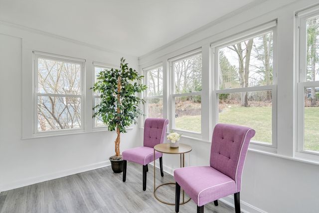 24 Ledgelawn Ave, Lexington, MA 02420