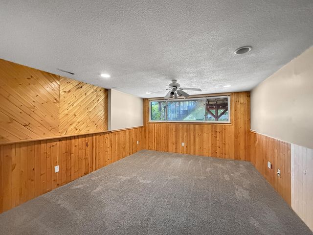 5125 77th Avenue N, Brooklyn Park, MN 55443