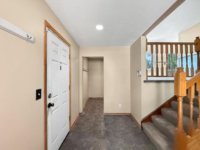5125 77th Avenue N, Brooklyn Park, MN 55443