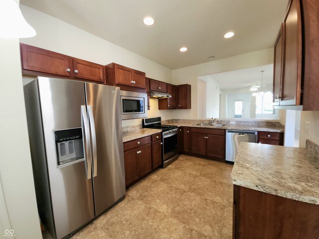 4889 Lilium Drive, Plainfield, IN 46168