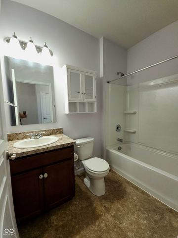 4889 Lilium Drive, Plainfield, IN 46168