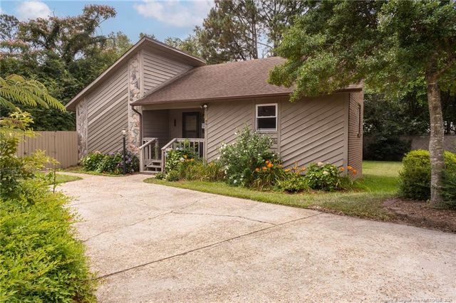 4611 Ile Court, Fayetteville, NC 28314