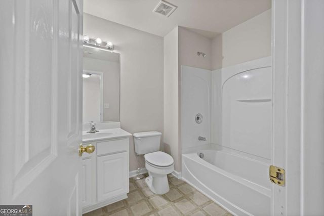 3299 Regatta Grove, Alpharetta, GA 30004