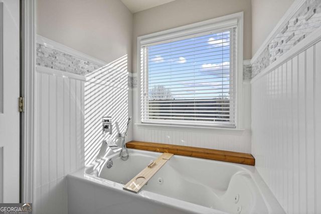 3299 Regatta Grove, Alpharetta, GA 30004