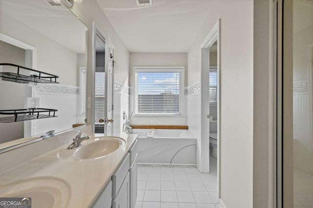 3299 Regatta Grove, Alpharetta, GA 30004