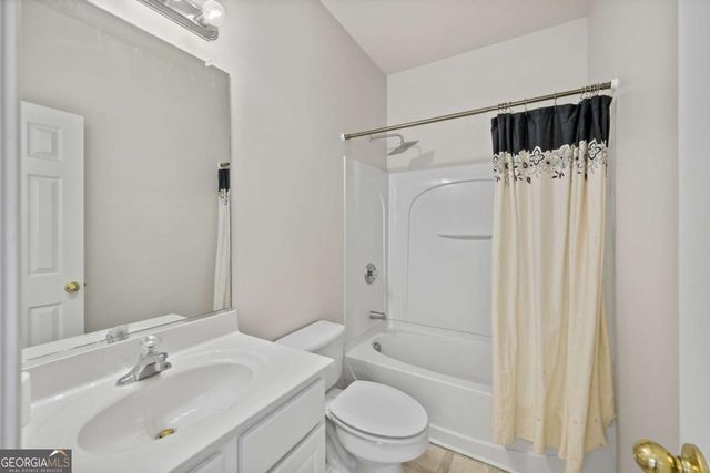 3299 Regatta Grove, Alpharetta, GA 30004