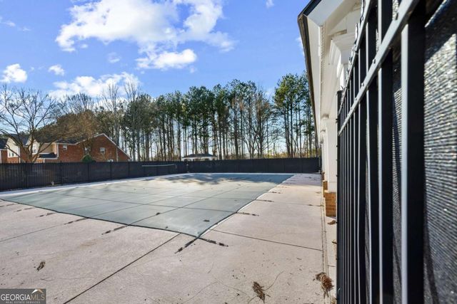 3299 Regatta Grove, Alpharetta, GA 30004