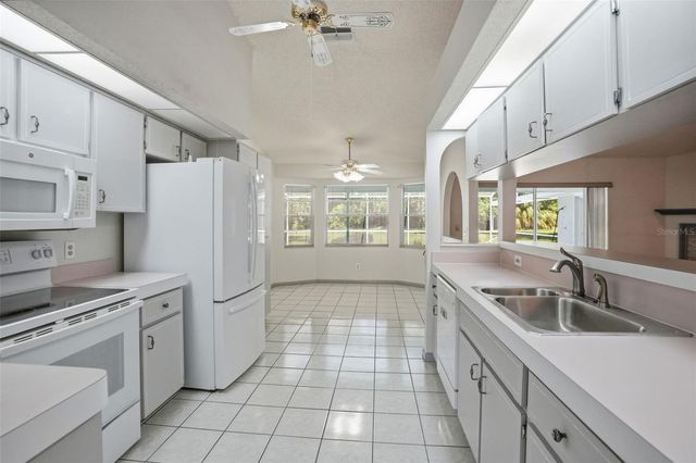 18451 WINDING OAKS BOULEVARD, Hudson, FL 34667