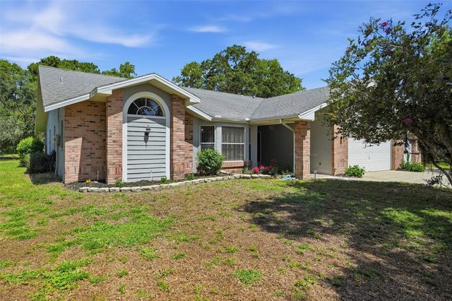 18451 WINDING OAKS BOULEVARD, Hudson, FL 34667