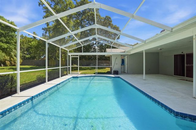 18451 WINDING OAKS BOULEVARD, Hudson, FL 34667
