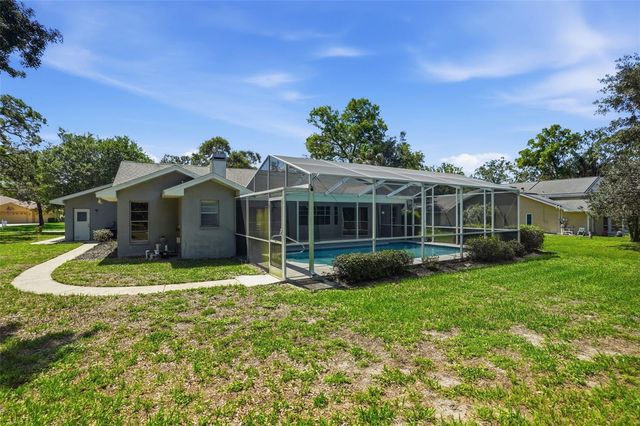 18451 WINDING OAKS BOULEVARD, Hudson, FL 34667