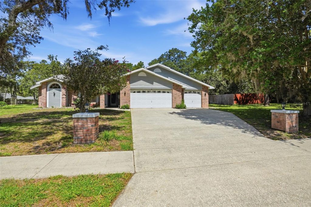 18451 WINDING OAKS BOULEVARD, Hudson, FL 34667