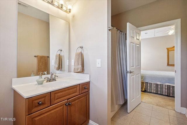 128 Reed Circle, Johnson City, TN 37601