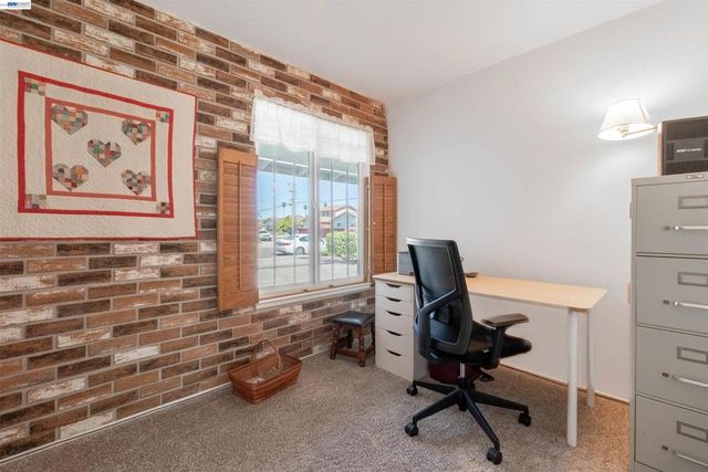 2364 Driftwood Way, San Leandro, CA 94577