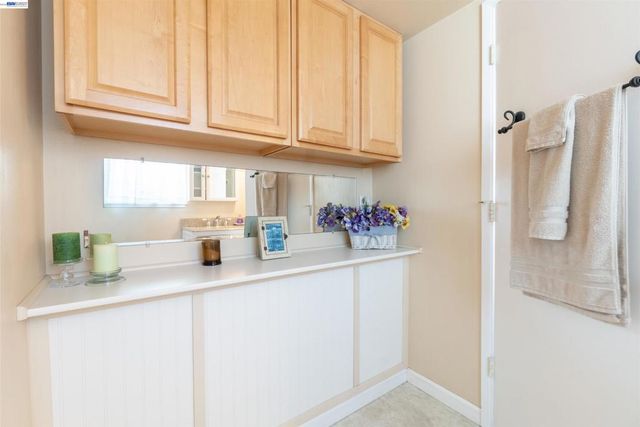 2364 Driftwood Way, San Leandro, CA 94577