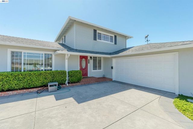 2364 Driftwood Way, San Leandro, CA 94577