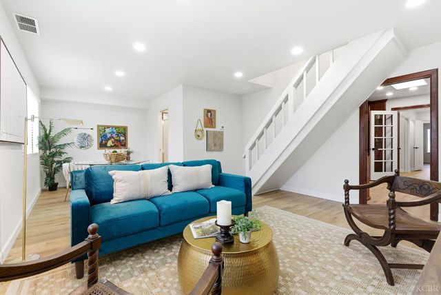 3928 W Dorothea Court, Visalia, CA 93277