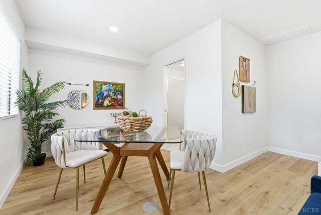 3928 W Dorothea Court, Visalia, CA 93277