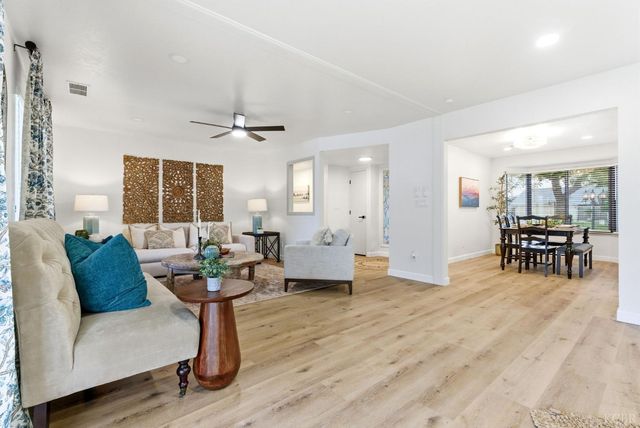 3928 W Dorothea Court, Visalia, CA 93277