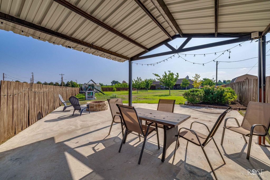 Image 24 of property listing at 113 Country Club Drive, Ozona, TX 76943