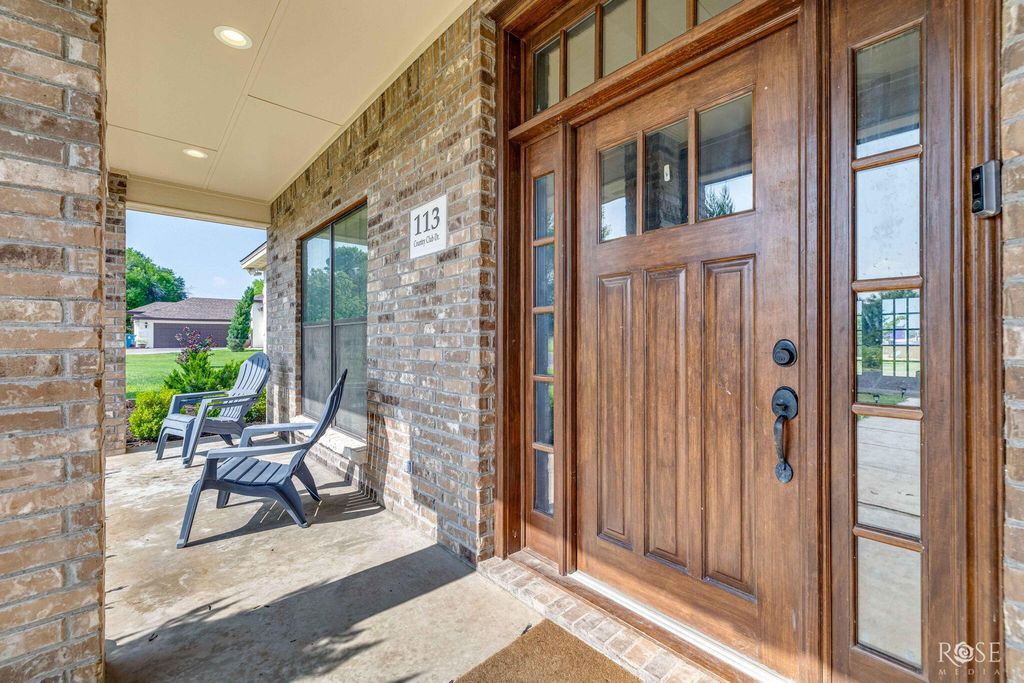 Image 4 of property listing at 113 Country Club Drive, Ozona, TX 76943