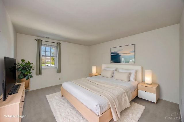 19 Creekwood Square, Glendale, OH 45246