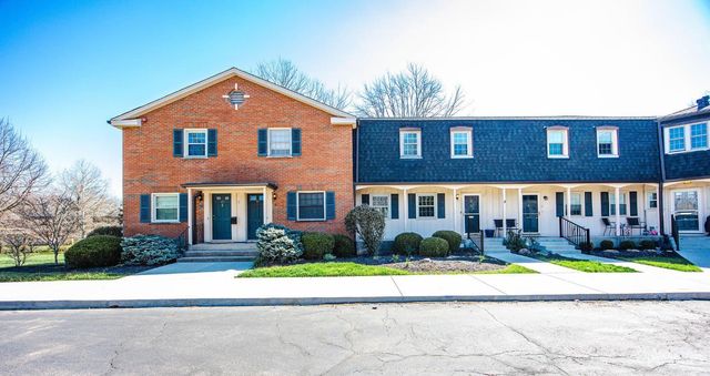 19 Creekwood Square, Glendale, OH 45246