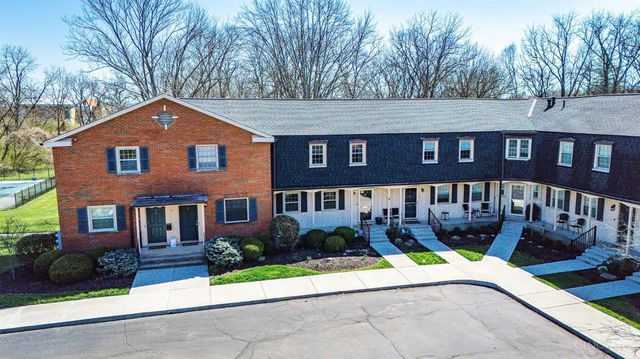 19 Creekwood Square, Glendale, OH 45246