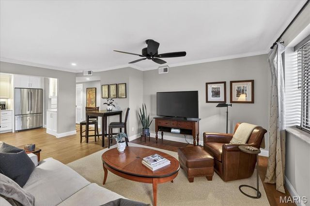 4355 Maryland Avenue 319, St Louis, MO 63108