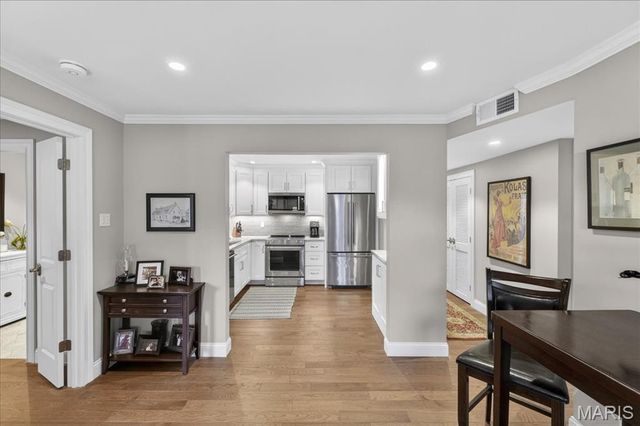 4355 Maryland Avenue 319, St Louis, MO 63108