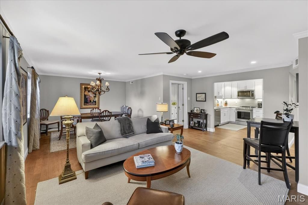 4355 Maryland Avenue 319, St Louis, MO 63108