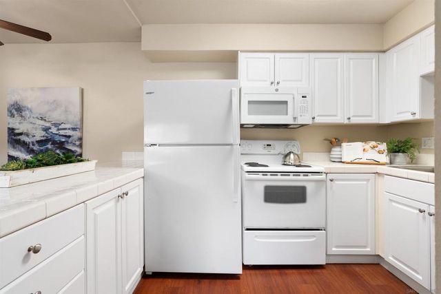 6955 ALVARADO RD 70, San Diego, CA 92120