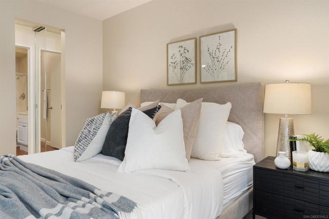 6955 ALVARADO RD 70, San Diego, CA 92120