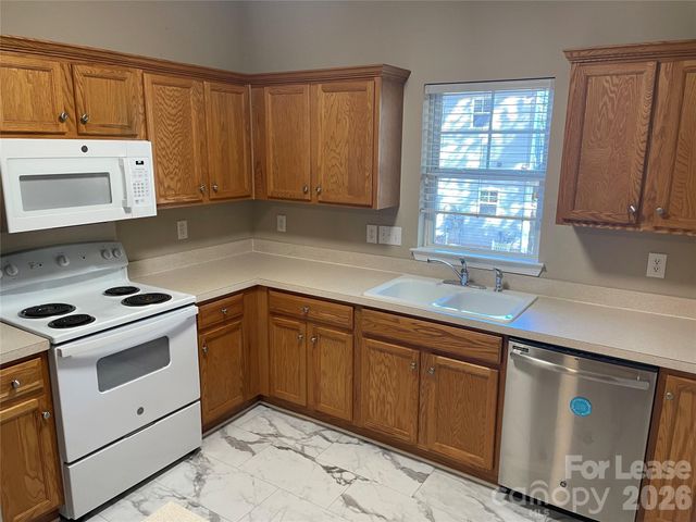 10913 Princeton Village Drive, Charlotte, NC 28277