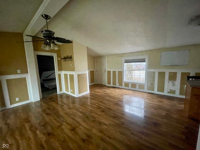 4673 W Ridge Drive, Columbus, IN 47203