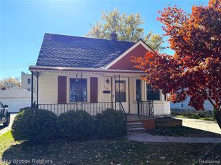 816 E 3rd Street, Royal Oak, MI 48067