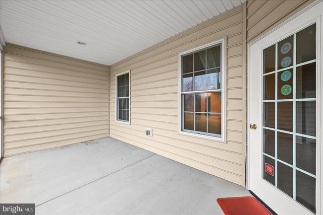 20 STEDTLE AVE, Littlestown, PA 17340