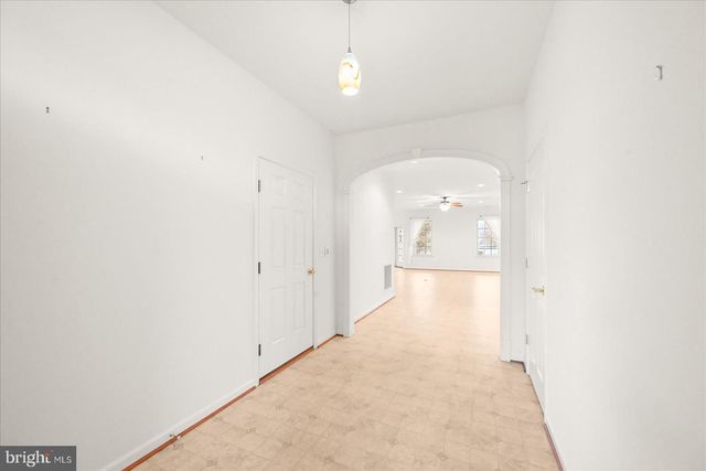 20 STEDTLE AVE, Littlestown, PA 17340