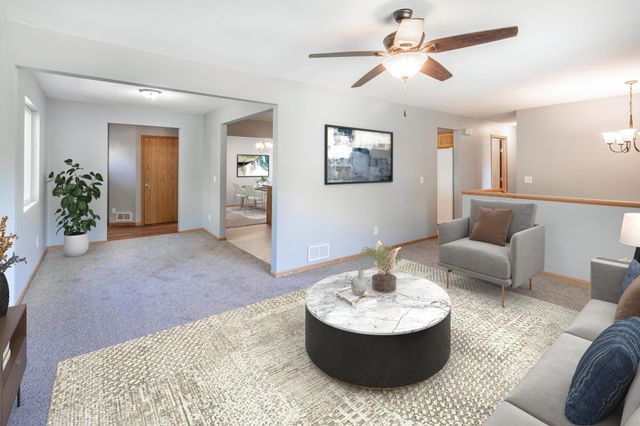 2018 Kestrel Trail, Buffalo, MN 55313