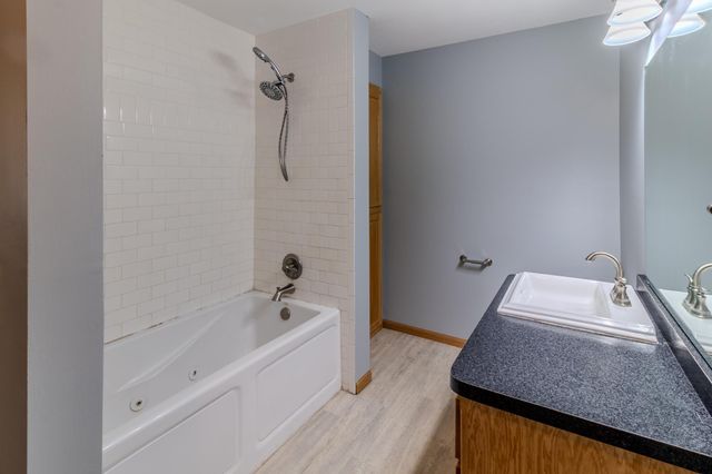 2018 Kestrel Trail, Buffalo, MN 55313