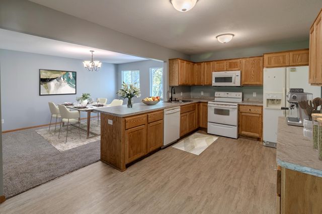 2018 Kestrel Trail, Buffalo, MN 55313