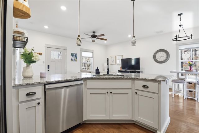 14 Winsford Lane, Bella Vista, AR 72714