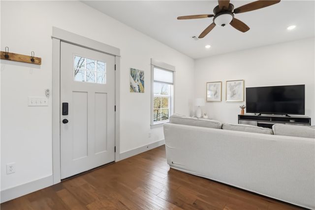 14 Winsford Lane, Bella Vista, AR 72714